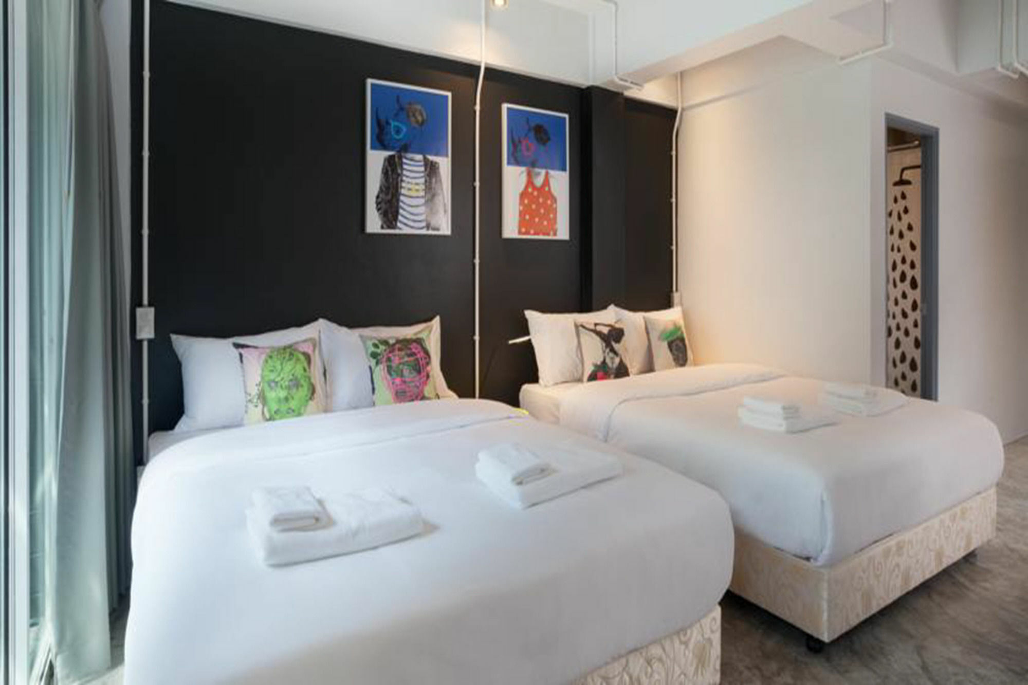W1A Jomtien Hotel Buitenkant foto